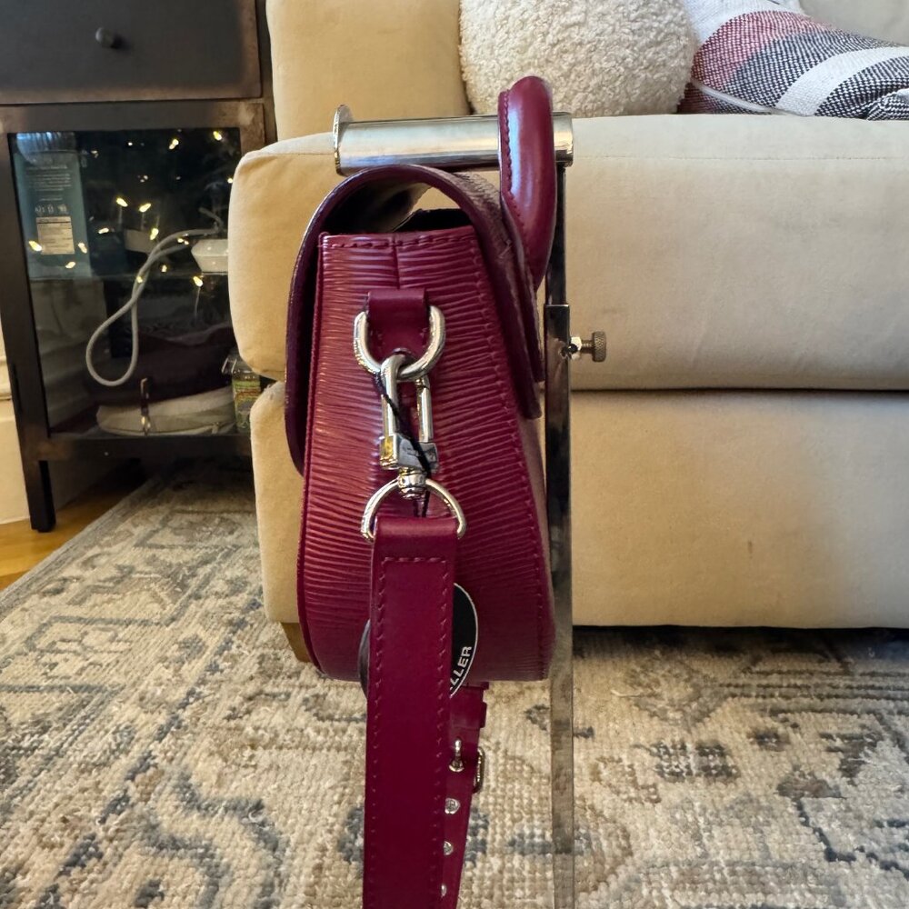 Louis Vuitton Epi Eden Red Fushia Bag - Picture 9 of 10